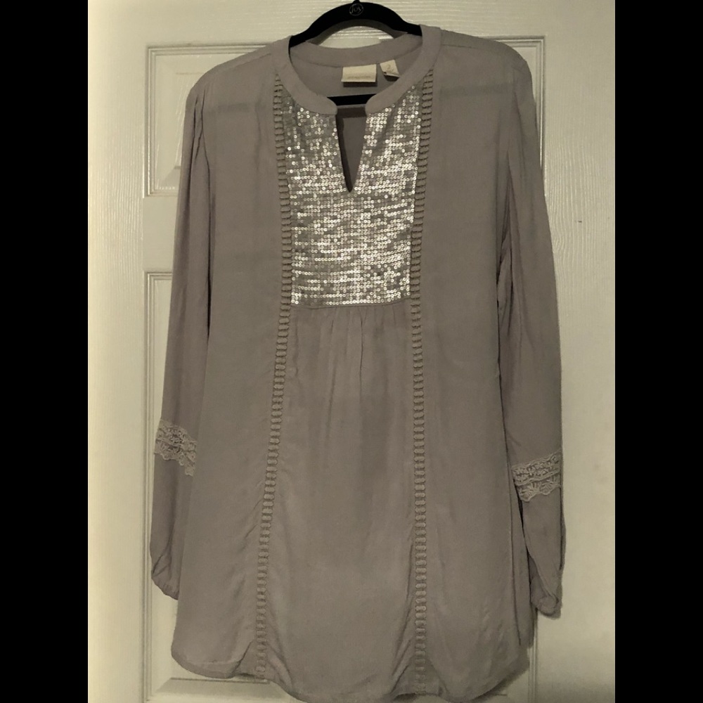 NWT Chico’s Gray Top with Sequin Detail. Size 2
